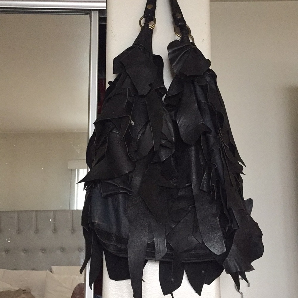 Leather bag..